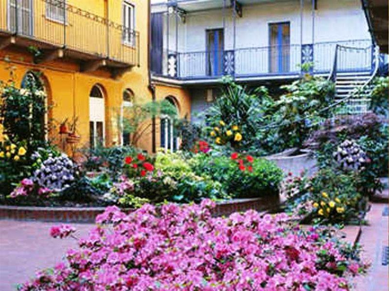 Jr Hotels Bocconi Milano Exterior foto